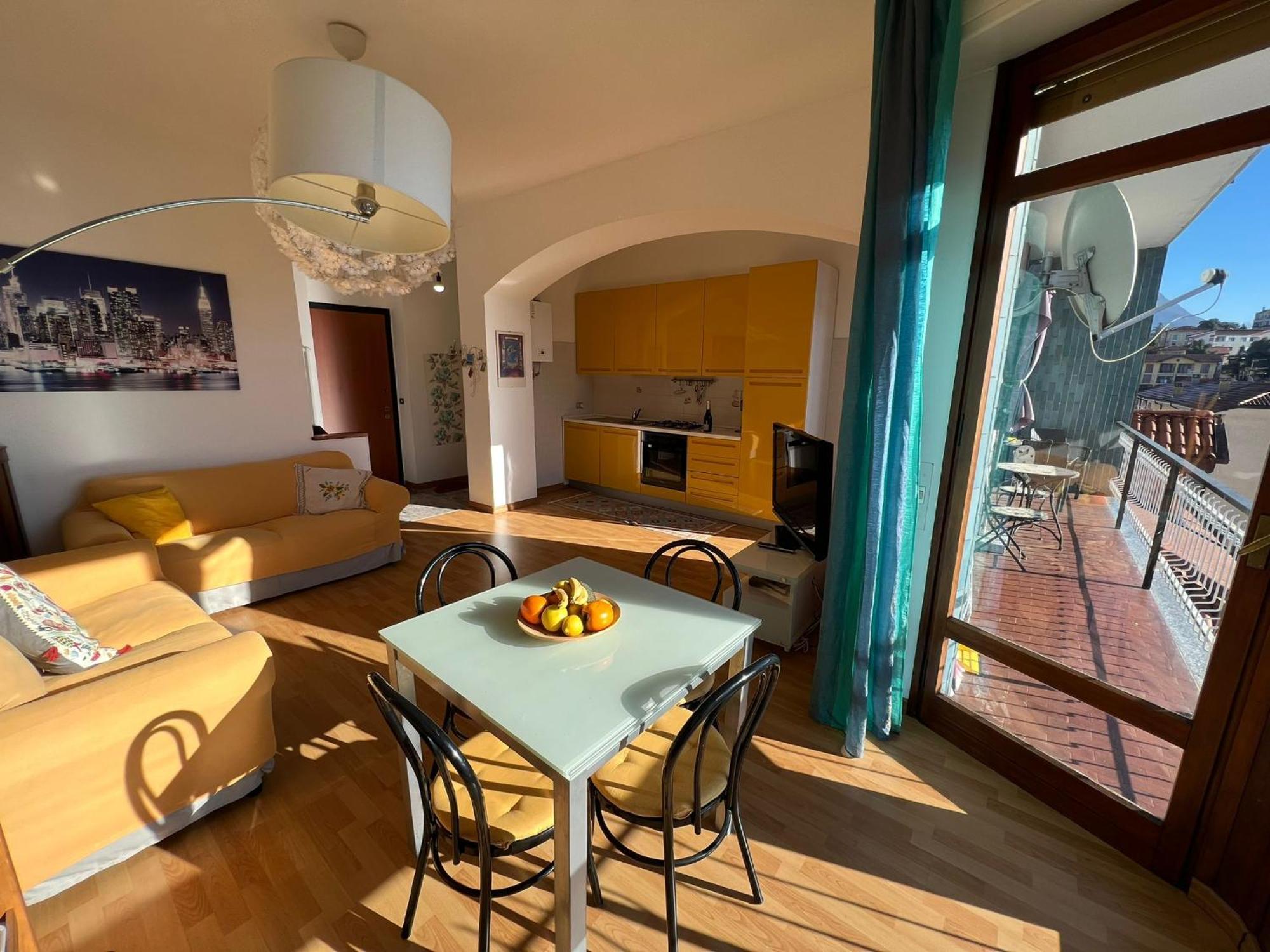 Giuse Apartment Verbania Exterior photo